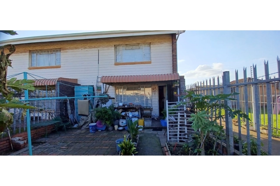 3 Bedroom Property for Sale in Swartkops Eastern Cape